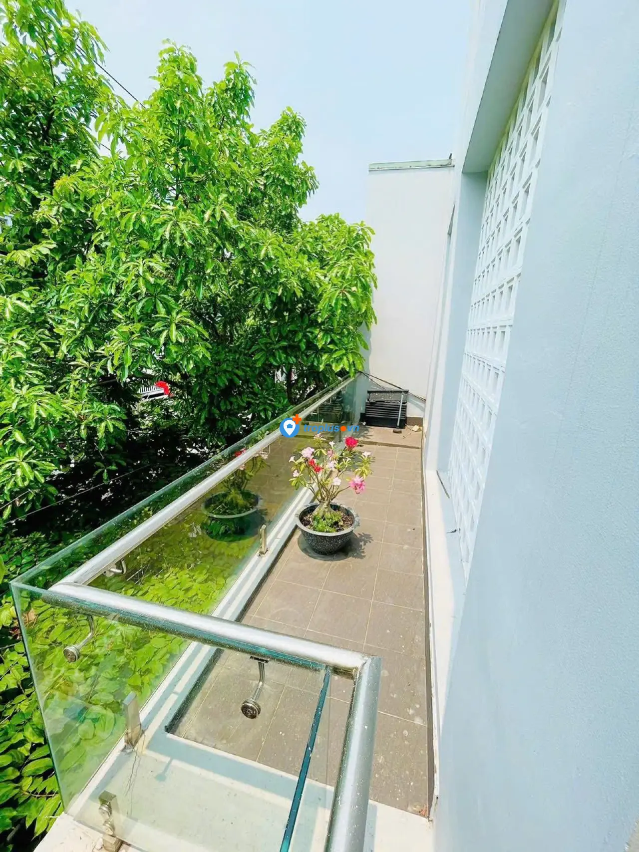 Căn hộ 2 phòng ngủ trung tâm Hải Châu – full nội thất, có thang máy, giá 10 triệu/tháng