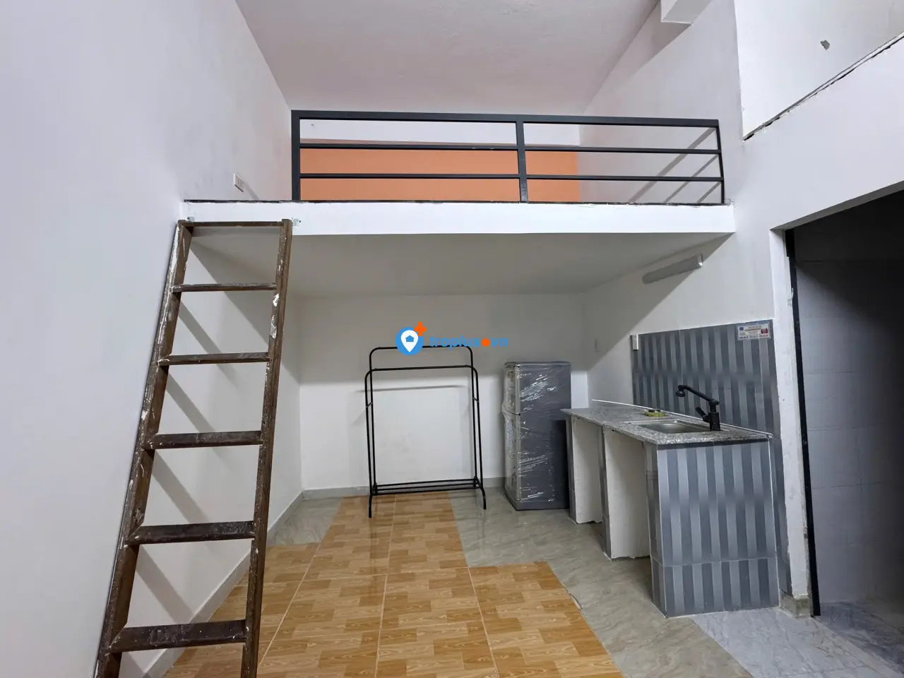 Cho thuê phòng trọ gác lửng full nội thất – An Hải 5, Đà Nẵng – giá 3.8 triệu/tháng, trống sẵn vào ở ngay